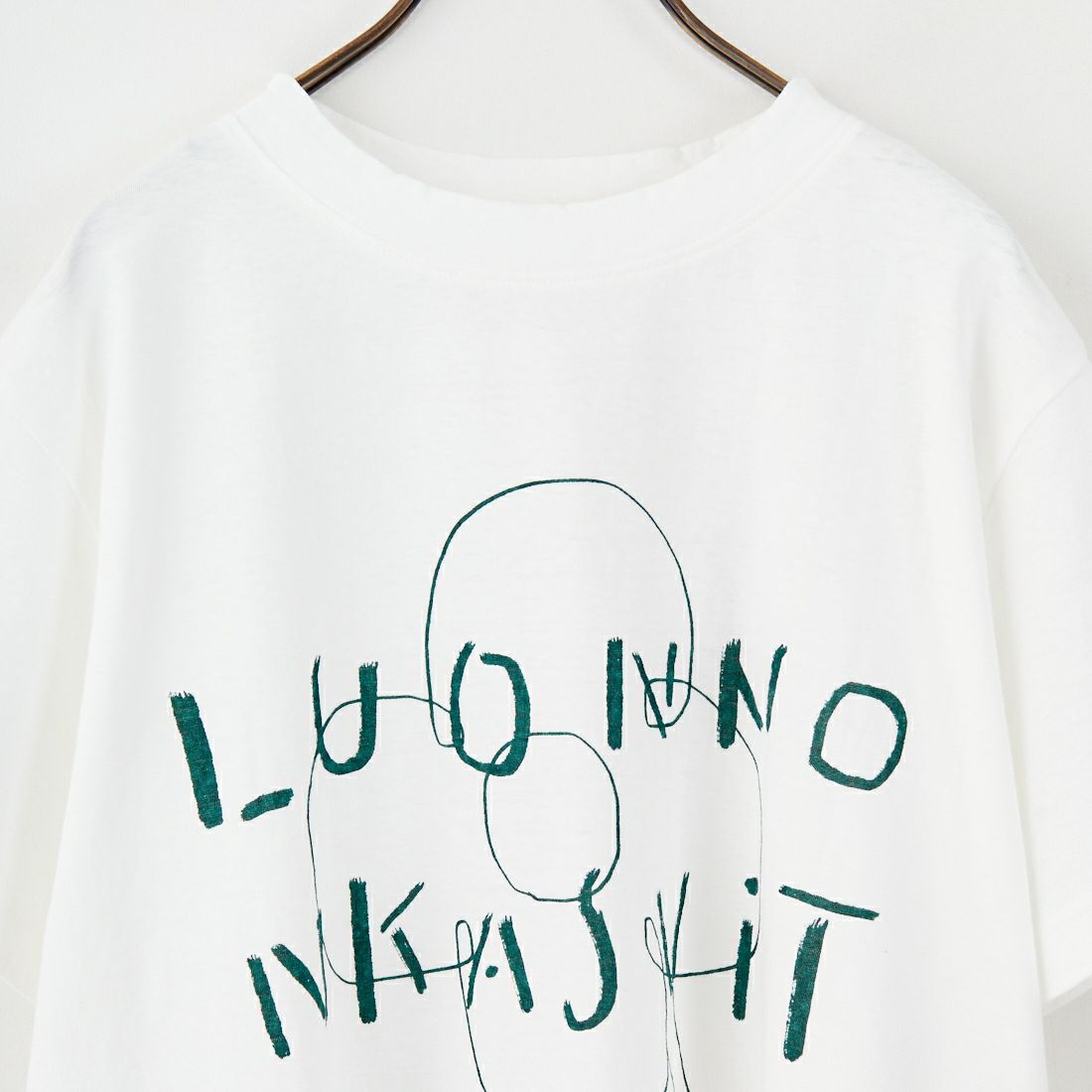 tumugu: [ツムグ] ラフィ天竺プリントTシャツ [TC25220] 02 OFF