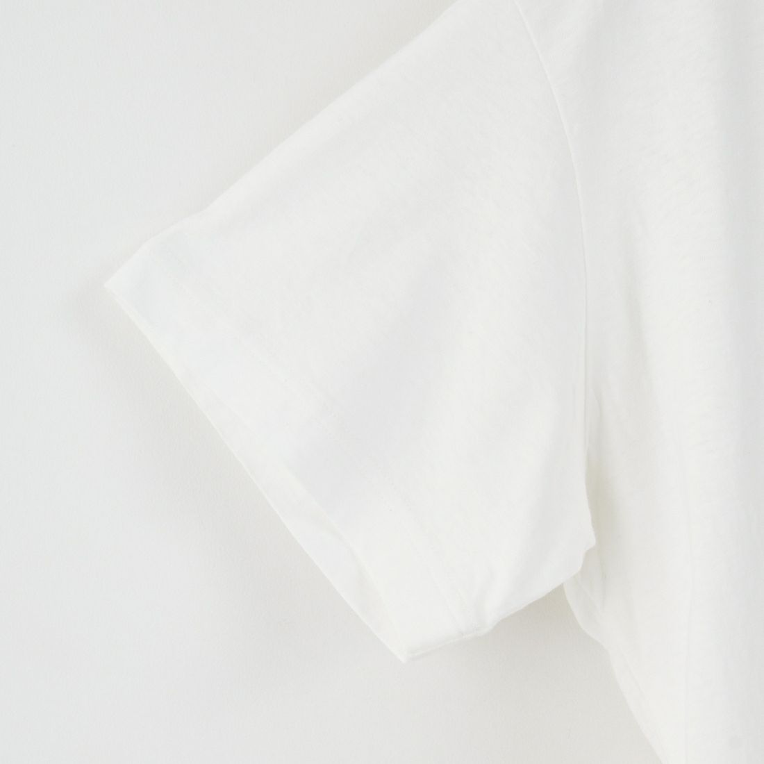 tumugu: [ツムグ] ラフィ天竺プリントTシャツ [TC25220] 02 OFF