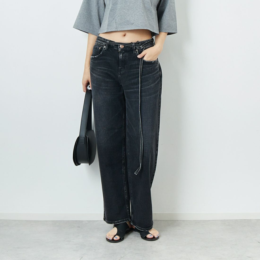 S-BK USED&&モデル身長：167cm 着用サイズ：24&&