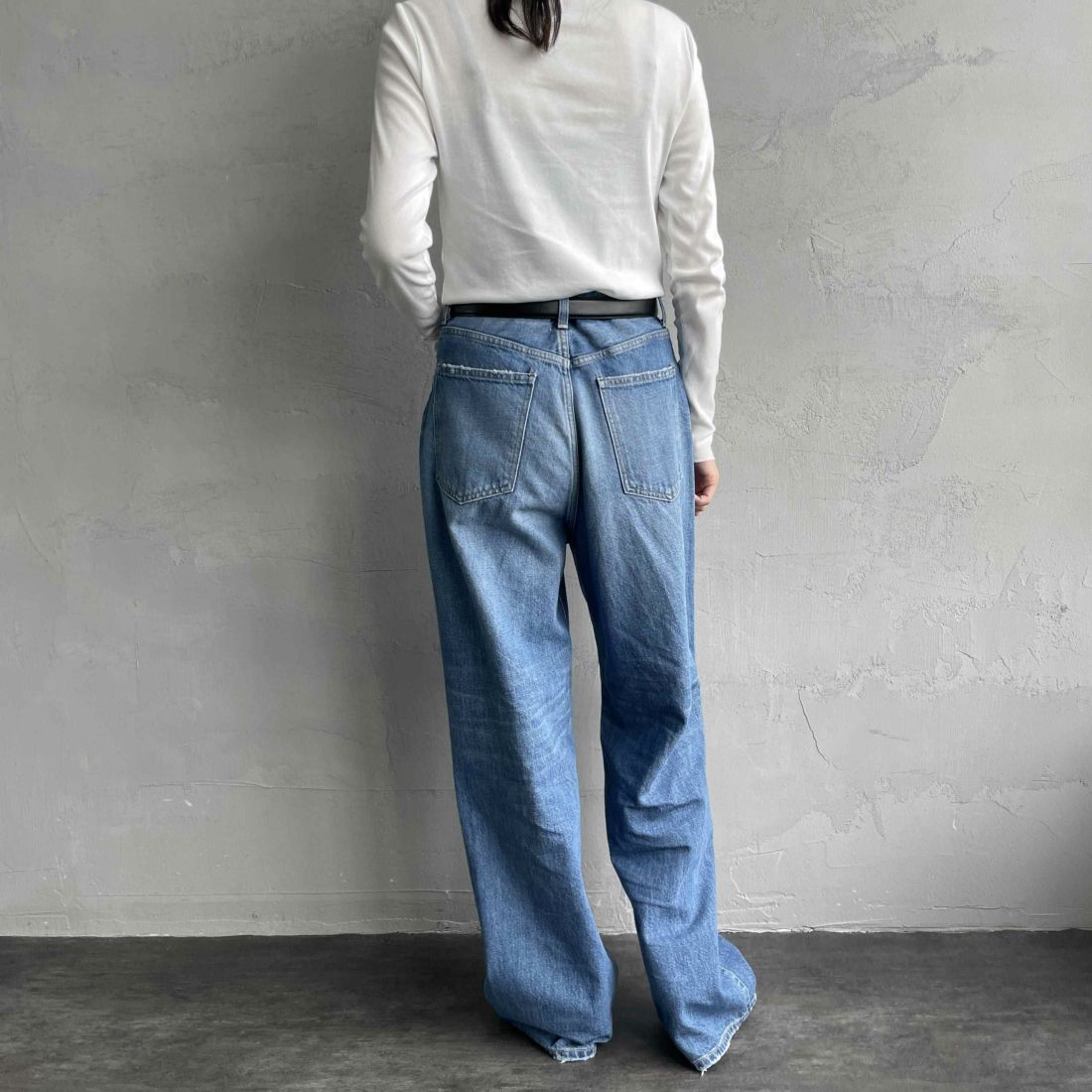 RED CARD TOKYO [レッドカード トーキョー] Dakota ルーズストレートデニム [72W43201IMS] S-INIG MID &&モデル身長：160cm 着用サイズ：24&&