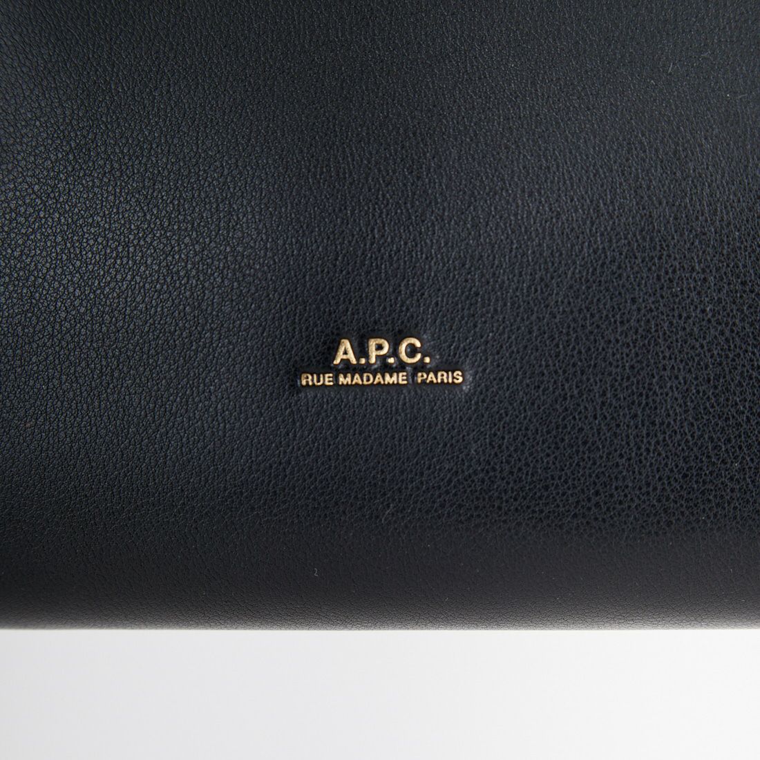 A.P.C. [アー・ペー・セー] SAC NINON MINI ショルダーバッグ [SAC-NINON-MINI-MATIE] 99 NOIR