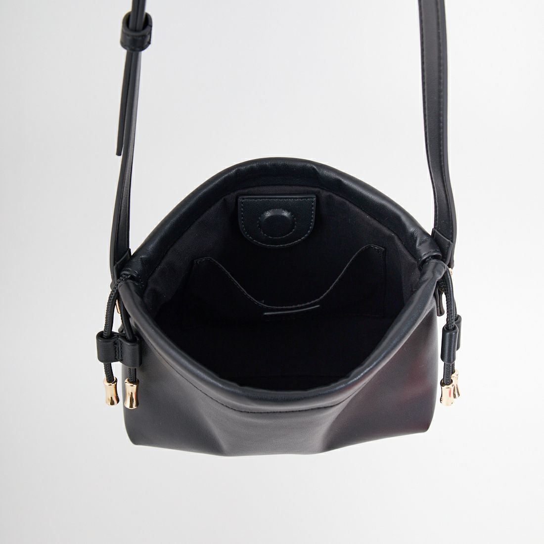 A.P.C. [アー・ペー・セー] SAC NINON MINI ショルダーバッグ [SAC-NINON-MINI-MATIE] 99 NOIR