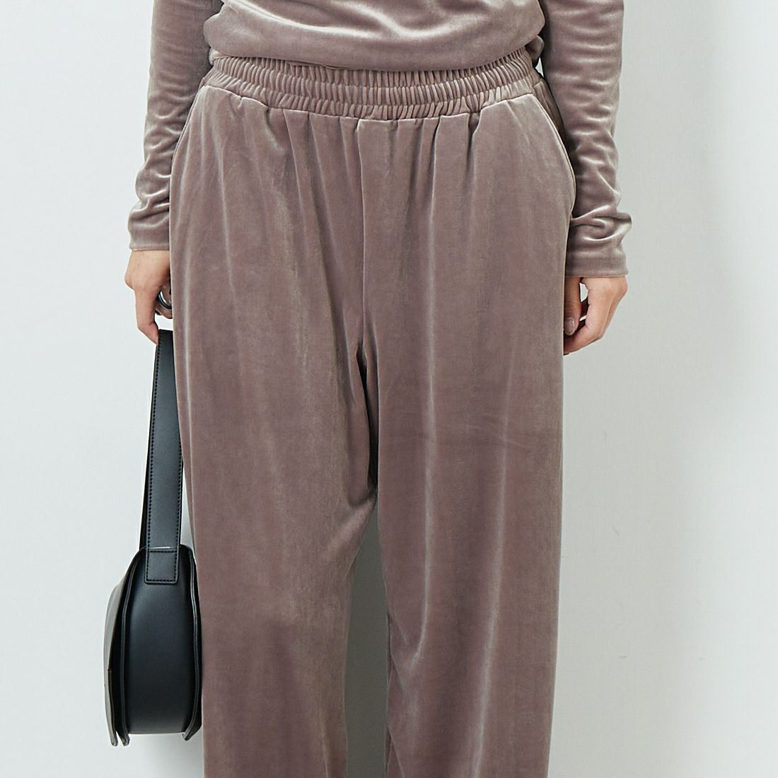 GREYCHORD [グレーコード] LAYLA ワイドパンツ [VAGC02406] STE &&モデル身長：167cm 着用サイズ：0&&