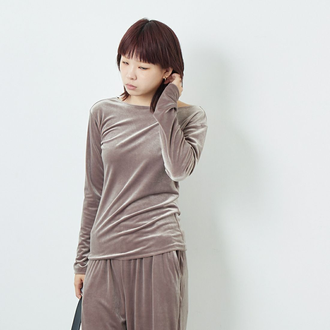 GREYCHORD [グレーコード] PETRA ロングスリーブカットソー [VAGC02606] STE &&モデル身長：167cm 着用サイズ：1&&