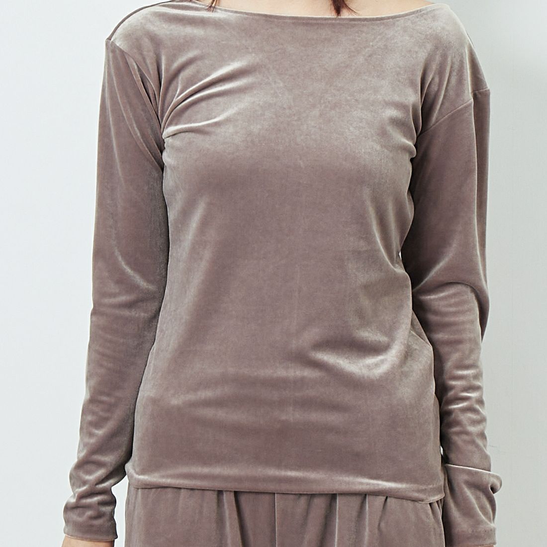 GREYCHORD [グレーコード] PETRA ロングスリーブカットソー [VAGC02606] STE &&モデル身長：167cm 着用サイズ：1&&