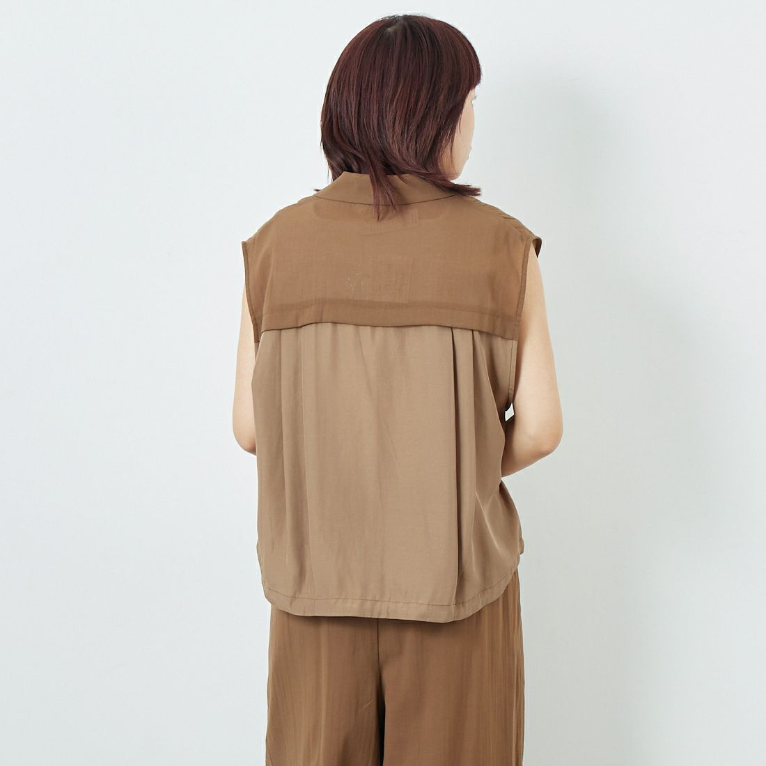 CHIGNON [シニヨン] ワークテーラードジレ [4853-347MK] BROWN &&モデル身長：167cm 着用サイズ：F&&