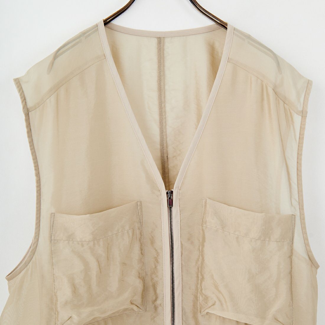 CHIGNON [シニヨン] シアーワークジレ [4853-338KK] L.BEIGE