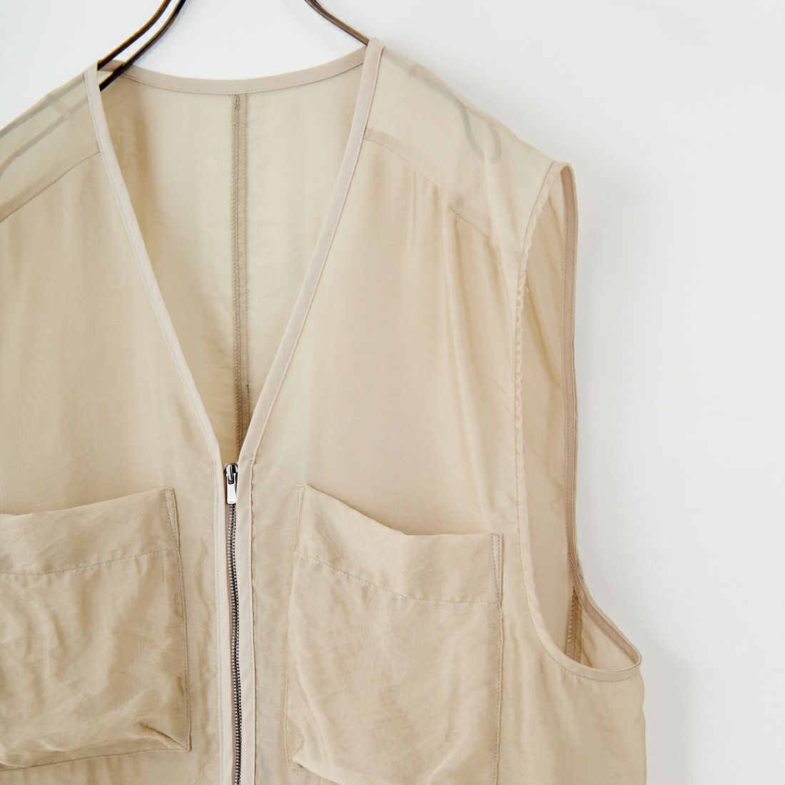 CHIGNON [シニヨン] シアーワークジレ [4853-338KK] L.BEIGE