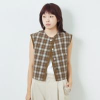 KHAKI&&モデル身長：167cm 着用サイズ：F&&