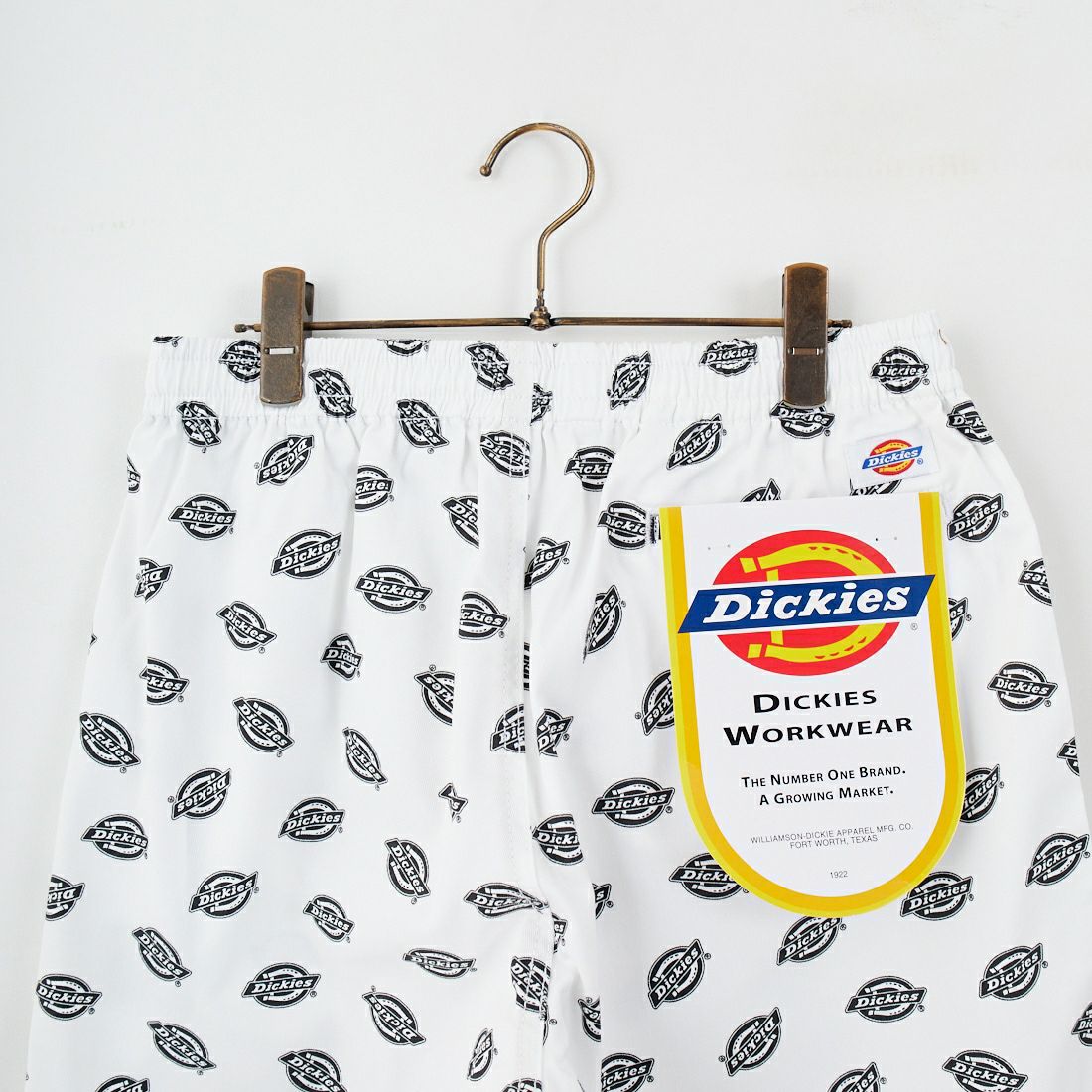 Dickies [ディッキーズ] Extended By GORO NAKATSUGAWA (MIN-NANO) 総柄ロゴショートパンツ [81184500] 80 ﾌﾞﾗｯｸ