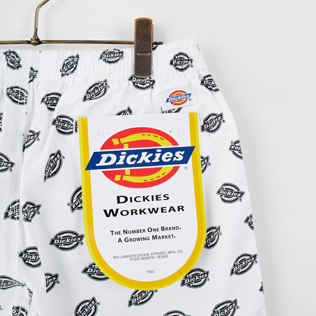 Dickies [ディッキーズ] Extended By GORO NAKATSUGAWA (MIN-NANO) 総柄ロゴショートパンツ [81184500] 80 ﾌﾞﾗｯｸ