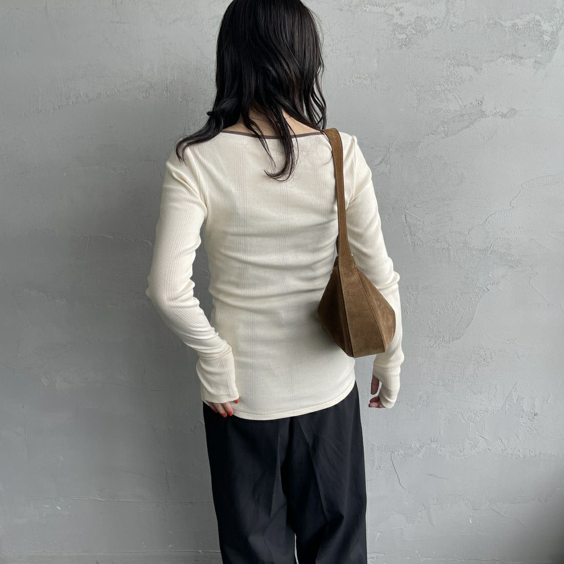 Robert P.Miller [ロバートピーミラー] 別注 配色パネルリブ ボートネックTシャツ [RM254-2041IN-JF] IVORY &&モデル身長：160cm 着用サイズ：F&&