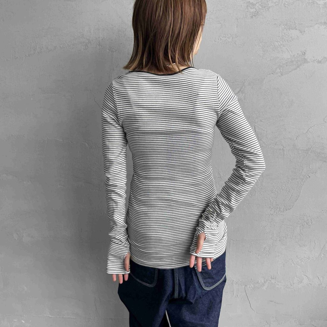 Robert P.Miller [ロバートピーミラー] 別注 配色パネルリブ ボートネックTシャツ [RM254-2041IN-JF] NAVY &&モデル身長：158cm 着用サイズ：F&&