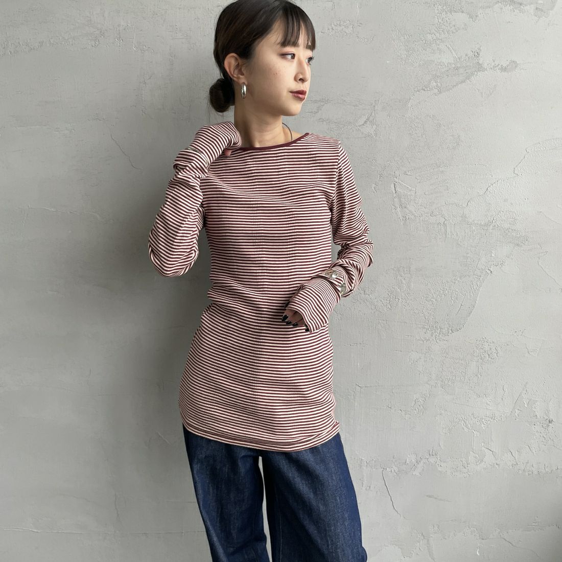 Robert P.Miller [ロバートピーミラー] 別注 配色パネルリブ ボートネックTシャツ [RM254-2041IN-JF] CLAY &&モデル身長：150cm 着用サイズ：F&&