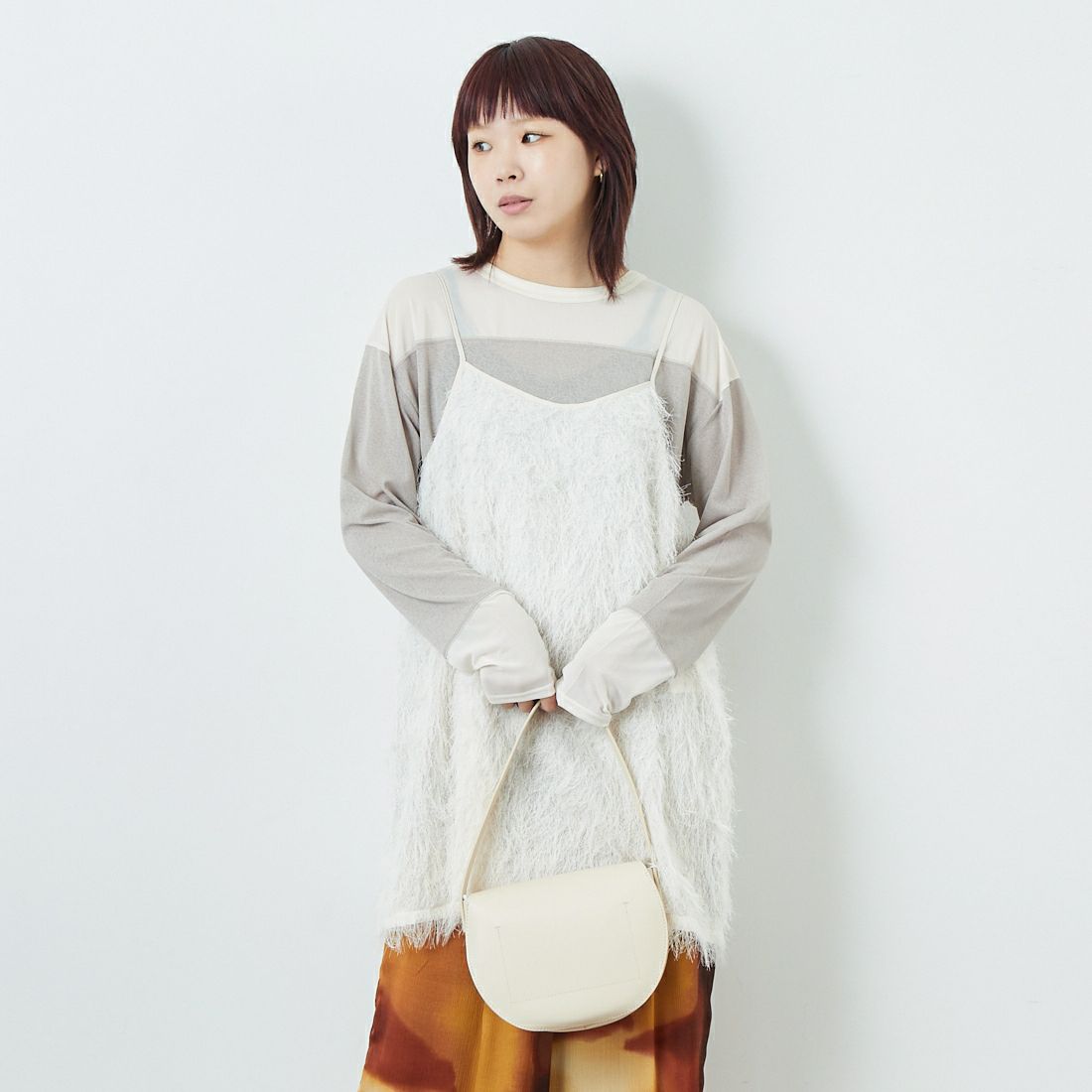 CHIGNON [シニヨン] フリンジチュニックキャミ [1653-380NH] IVORY &&モデル身長：167cm 着用サイズ：F&&