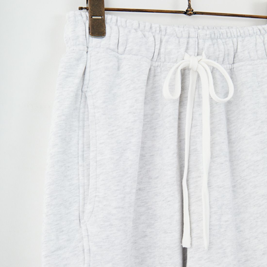 anuke [アンヌーク] ドローストリングスウェットパンツ [62420709] GRY