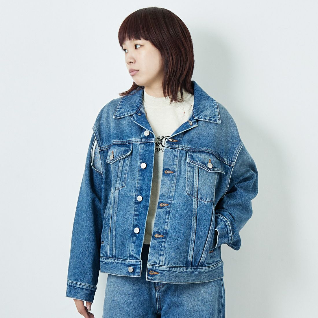 965 L.BLUE&&モデル身長：167cm 着用サイズ：42&&