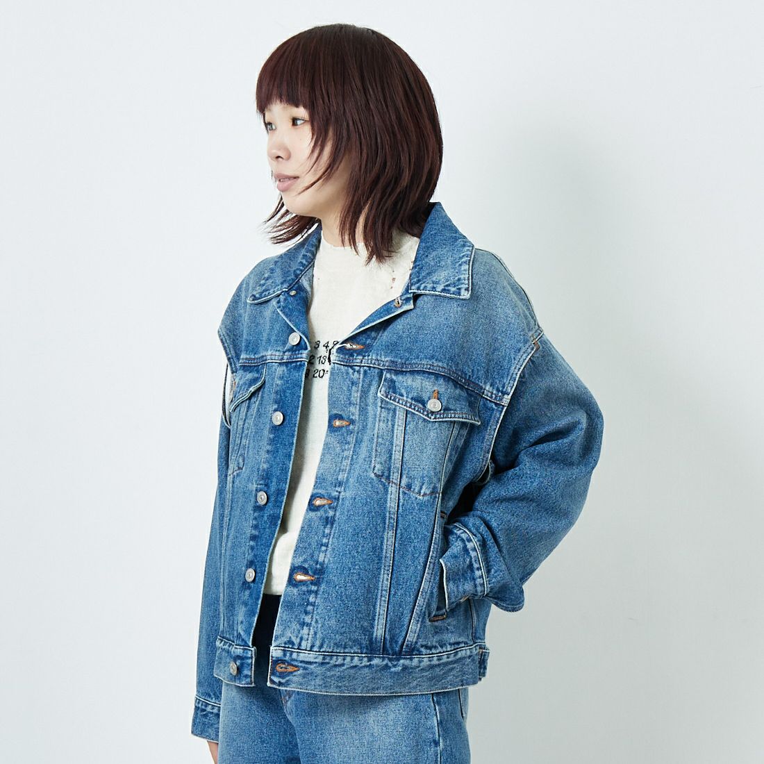MM6 Maison Margiela [エムエムシックス メゾン マルジェラ] デニムジャケット [S52AM0308-M30018] 965 L.BLUE &&モデル身長：167cm 着用サイズ：42&&