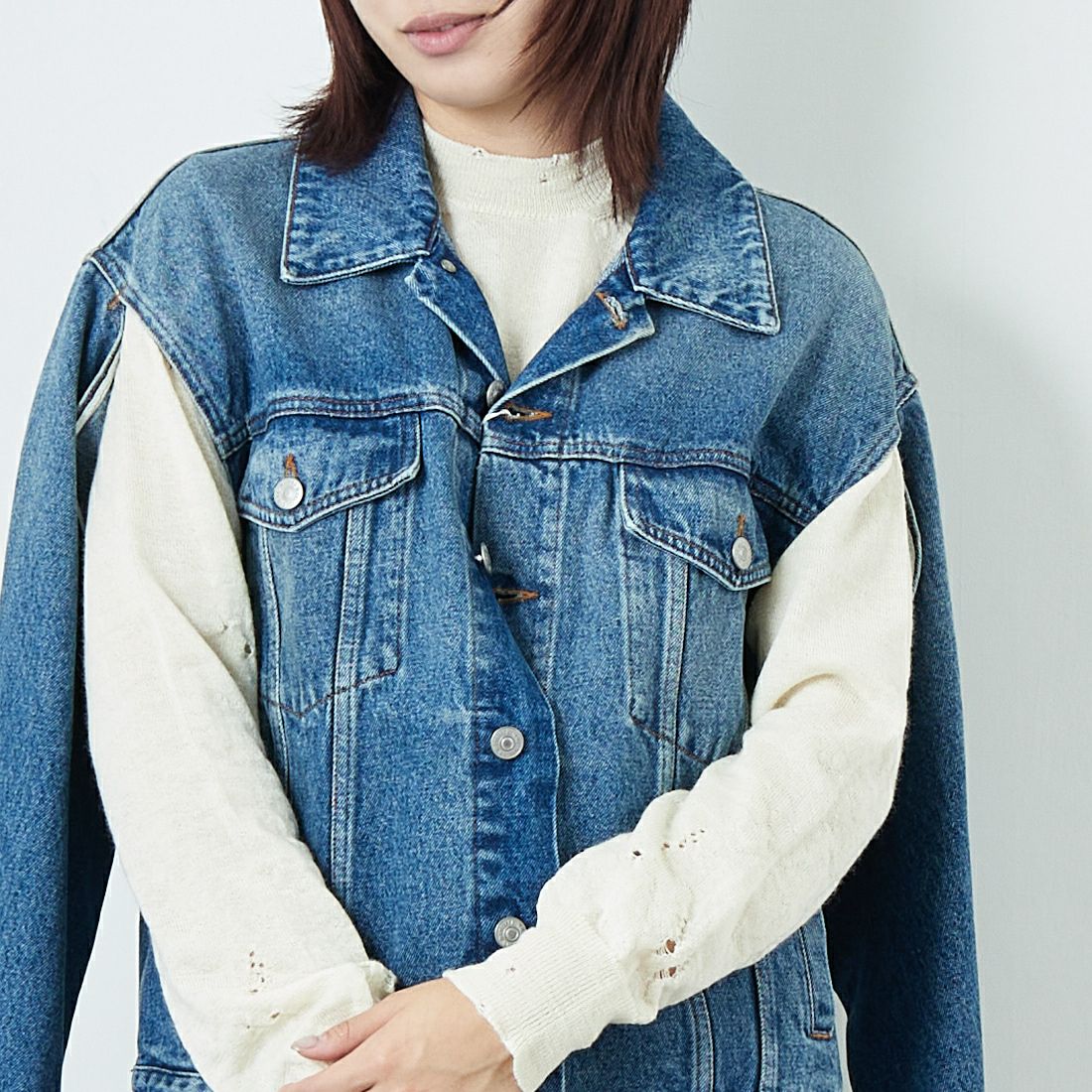 MM6 Maison Margiela [エムエムシックス メゾン マルジェラ] デニムジャケット [S52AM0308-M30018] 965 L.BLUE &&モデル身長：167cm 着用サイズ：42&&