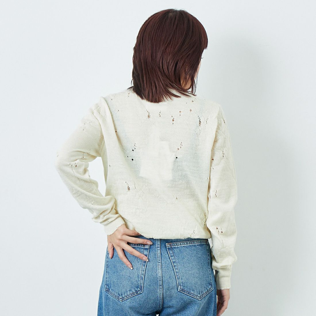 MM6 Maison Margiela [エムエムシックス メゾン マルジェラ] クルーネックダメージニット [SH0HL0033-M13134] 103 OFF WH &&モデル身長：167cm 着用サイズ：S&&