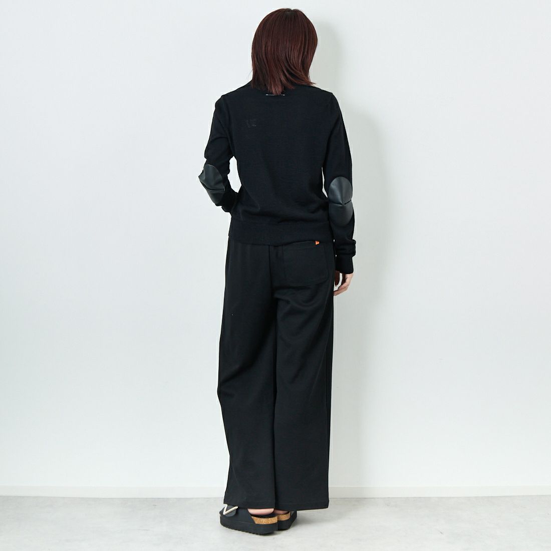 MM6 Maison Margiela [エムエムシックス メゾン マルジェラ] ニットカーディガン [S52HP0029-M13133] 900 BLACK &&モデル身長：167cm 着用サイズ：M&&