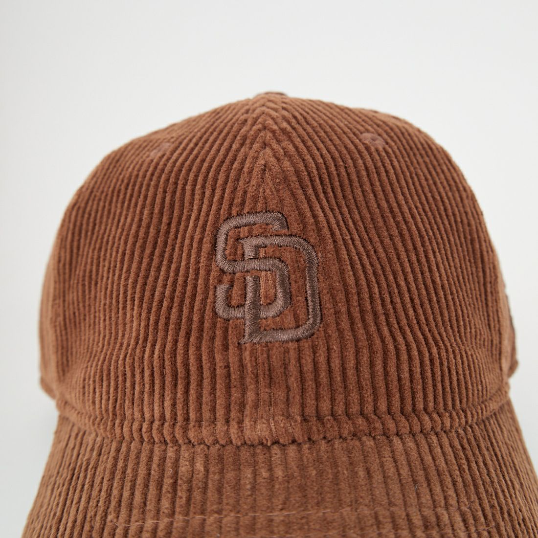 NEW ERA [ニューエラ] 別注 9TWENTY コーデュロイ サンディエゴ・パドレス [14874020-JF] BROWN