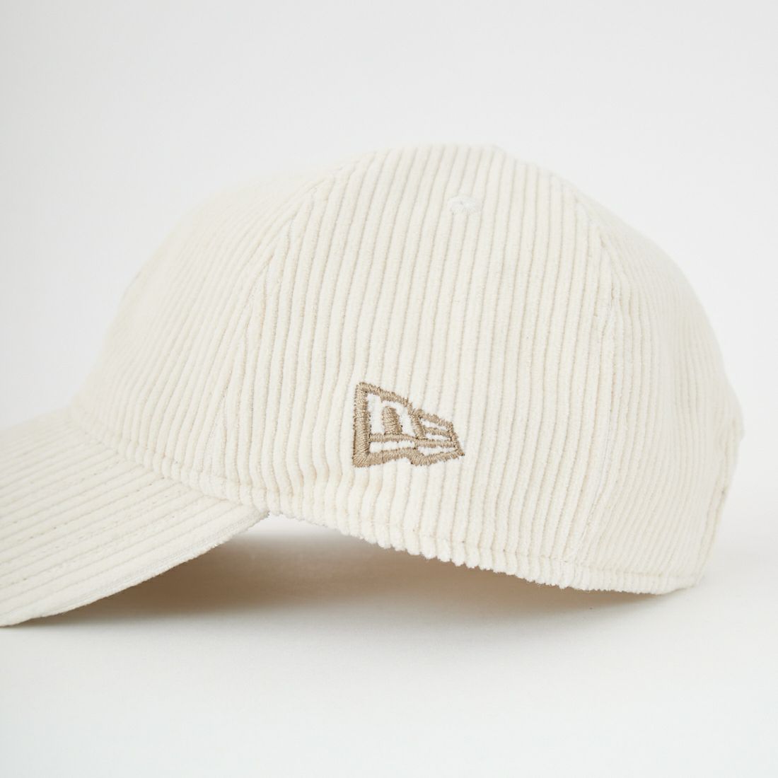 NEW ERA [ニューエラ] 別注 9TWENTY コーデュロイ ニューヨーク・ヤンキース [14874021-JF] IVORY