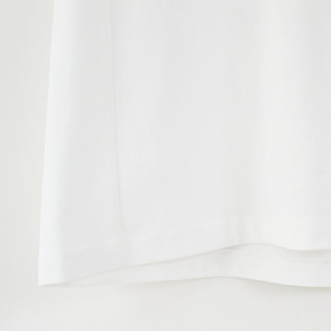 1PIU1UGUALE3 RELAX [ウノ ピゥ ウノ ウグァーレ トレ] MICKEY MOUSE / 刺繍Tシャツ [UST-25140] SN10 WHITE