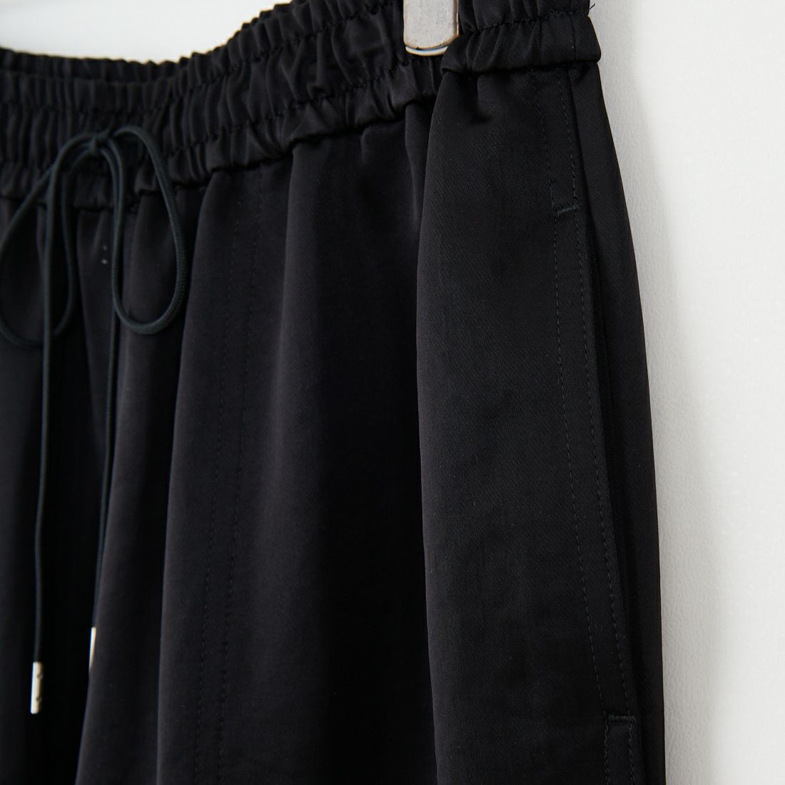 Jeans Factory Clothes [ジーンズファクトリークローズ] Naiaアセテートイージーパンツ [21254059] 004 ﾌﾞﾗｯｸ