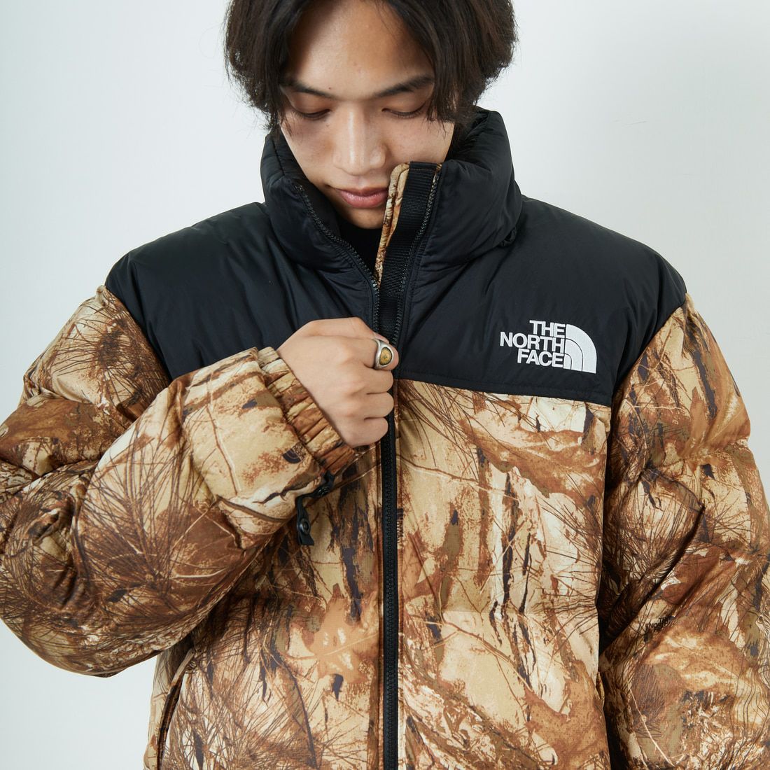 THE NORTH FACE [ザ ノースフェイス] ノベルティーヌプシジャケット [ND92556] FF &&モデル身長：179cm 着用サイズ：L&&