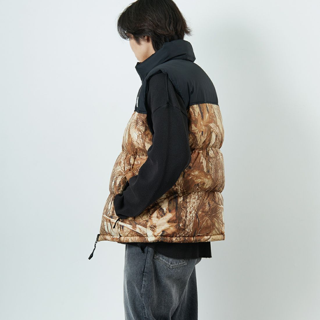 THE NORTH FACE [ザ ノースフェイス] ノベルティーヌプシベスト [ND92558] FF &&モデル身長：179cm 着用サイズ：L&&