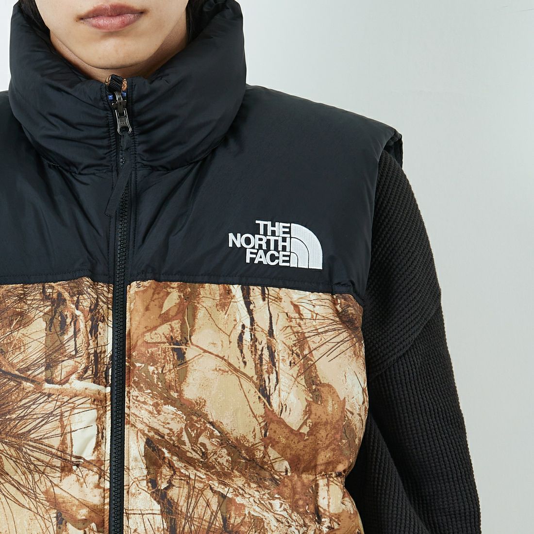 THE NORTH FACE [ザ ノースフェイス] ノベルティーヌプシベスト [ND92558] FF &&モデル身長：179cm 着用サイズ：L&&