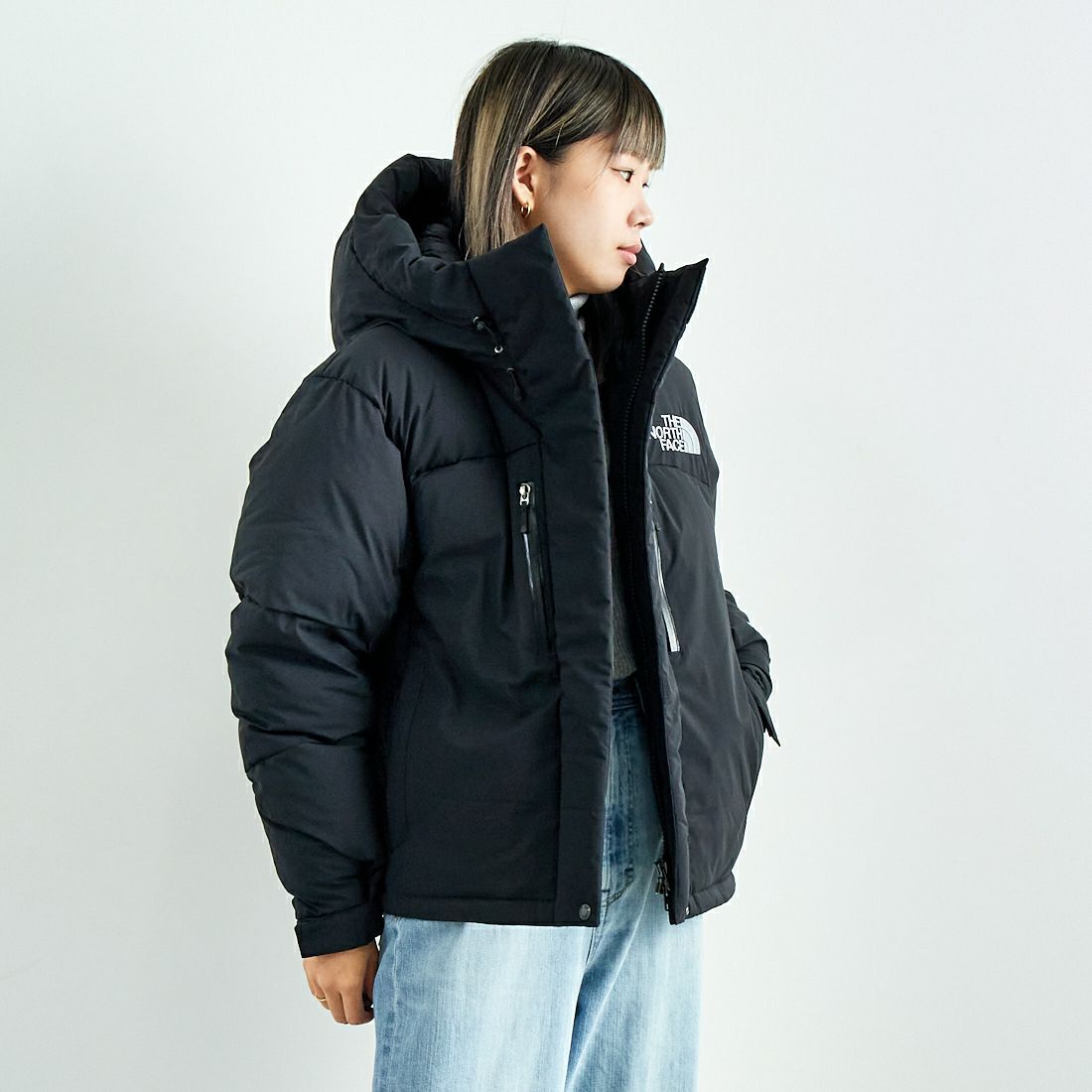 THE NORTH FACE [ザ ノースフェイス] ショートバルトロライトジャケット [NDW92551] K &&モデル身長：167cm 着用サイズ：L&&