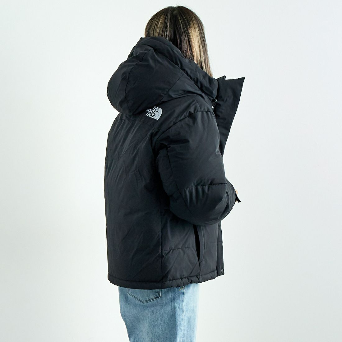 THE NORTH FACE [ザ ノースフェイス] ショートバルトロライトジャケット [NDW92551] K &&モデル身長：167cm 着用サイズ：L&&
