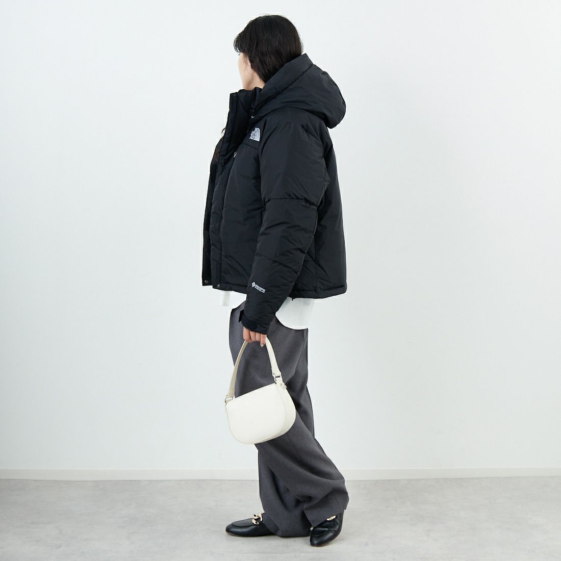 THE NORTH FACE [ザ ノースフェイス] ショートバルトロライトジャケット [NDW92551] K &&モデル身長：162cm 着用サイズ：L&&