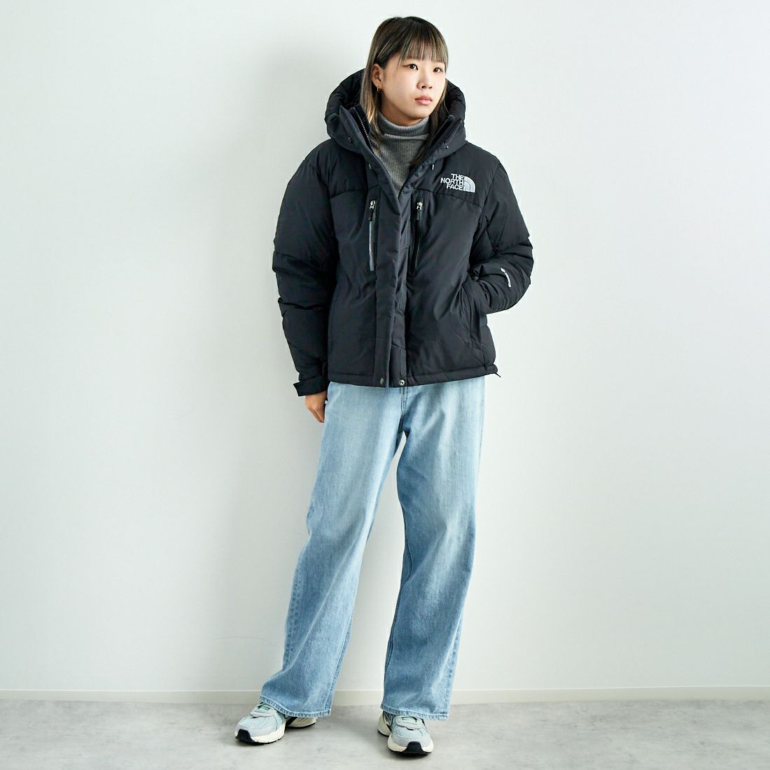 THE NORTH FACE [ザ ノースフェイス] ショートバルトロライトジャケット [NDW92551] K &&モデル身長：167cm 着用サイズ：L&&
