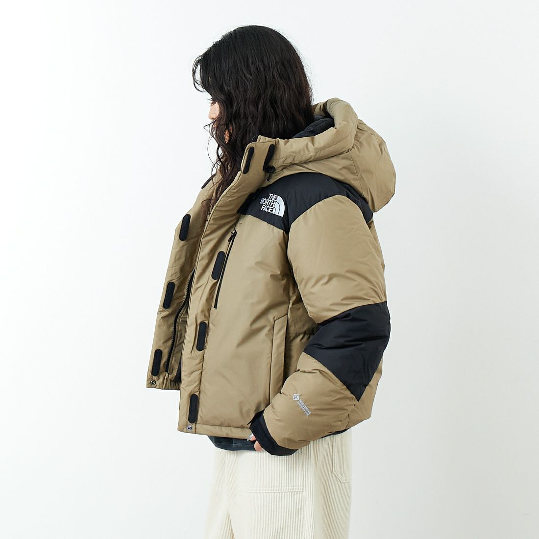 THE NORTH FACE [ザ ノースフェイス] ショートバルトロライトジャケット [NDW92551] CK&&モデル身長：162cm 着用サイズ：L&&