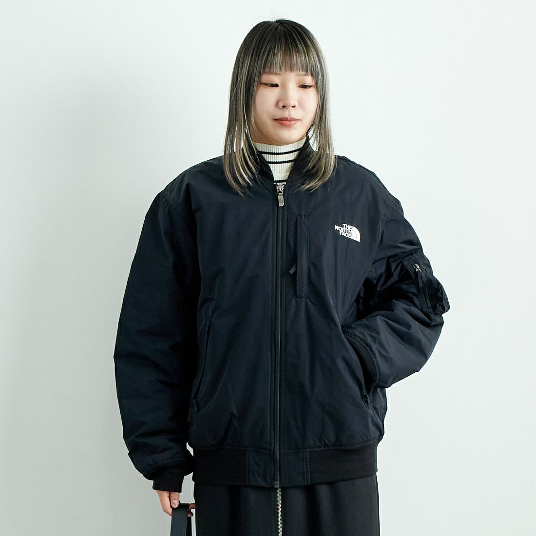 THE NORTH FACE [ザ ノースフェイス] インサレーションボンバージャケット [NY82552] K &&モデル身長：167cm 着用サイズ：S&&