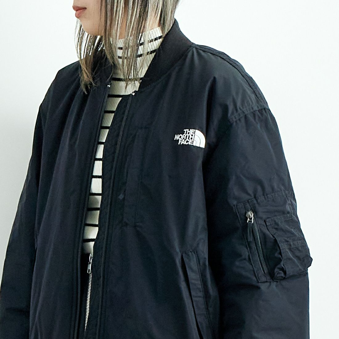 THE NORTH FACE [ザ ノースフェイス] インサレーションボンバージャケット [NY82552] K &&モデル身長：167cm 着用サイズ：S&&
