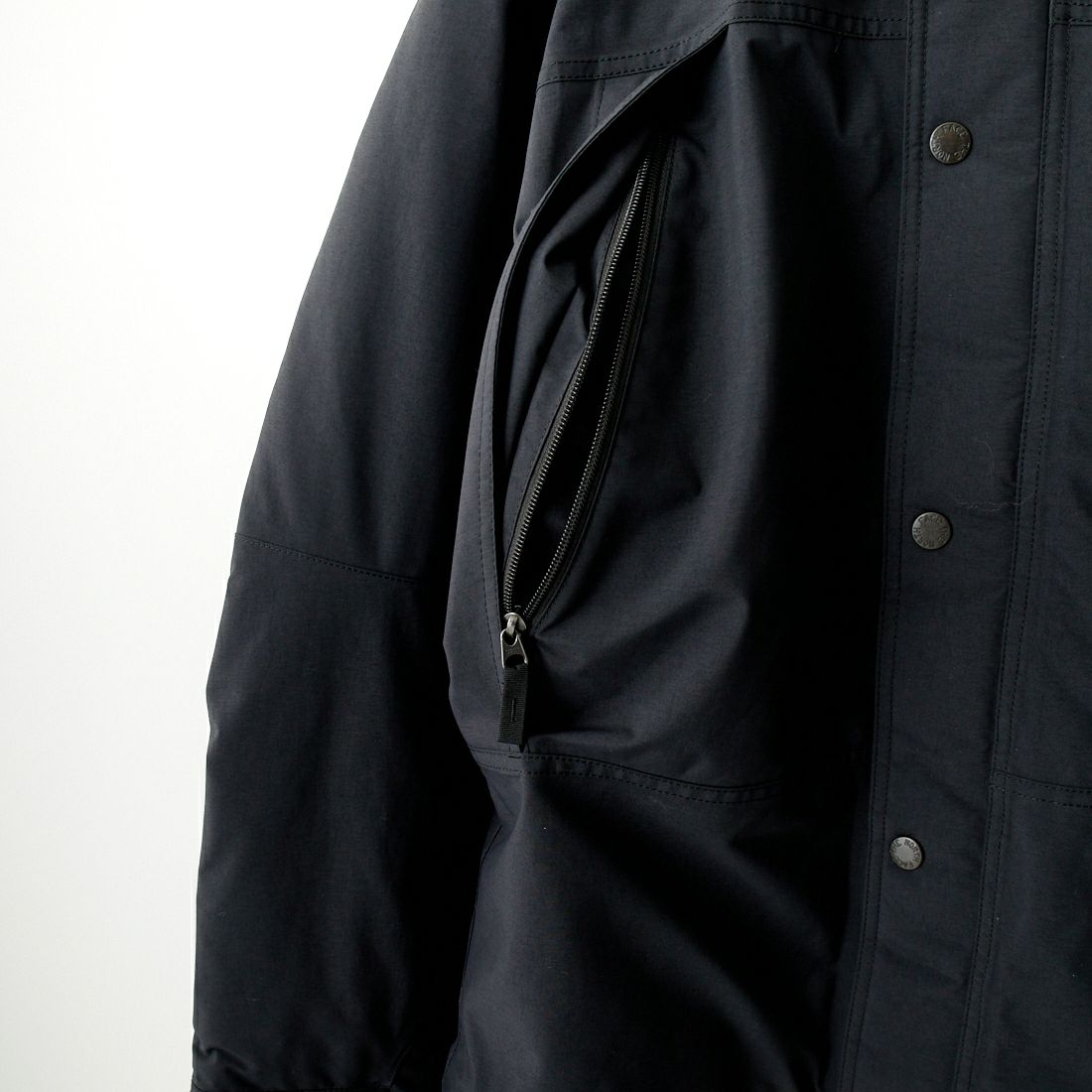 THE NORTH FACE [ザ ノースフェイス] マウンテンダウンジャケット [ND92549] K