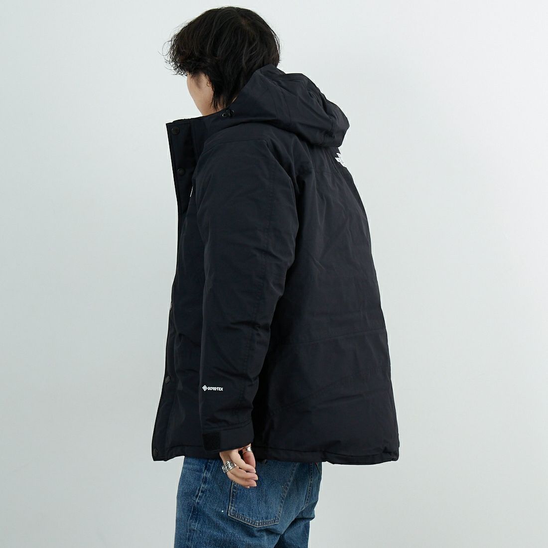 THE NORTH FACE [ザ ノースフェイス] マウンテンダウンジャケット [ND92549] K &&モデル身長：179cm 着用サイズ：L&&