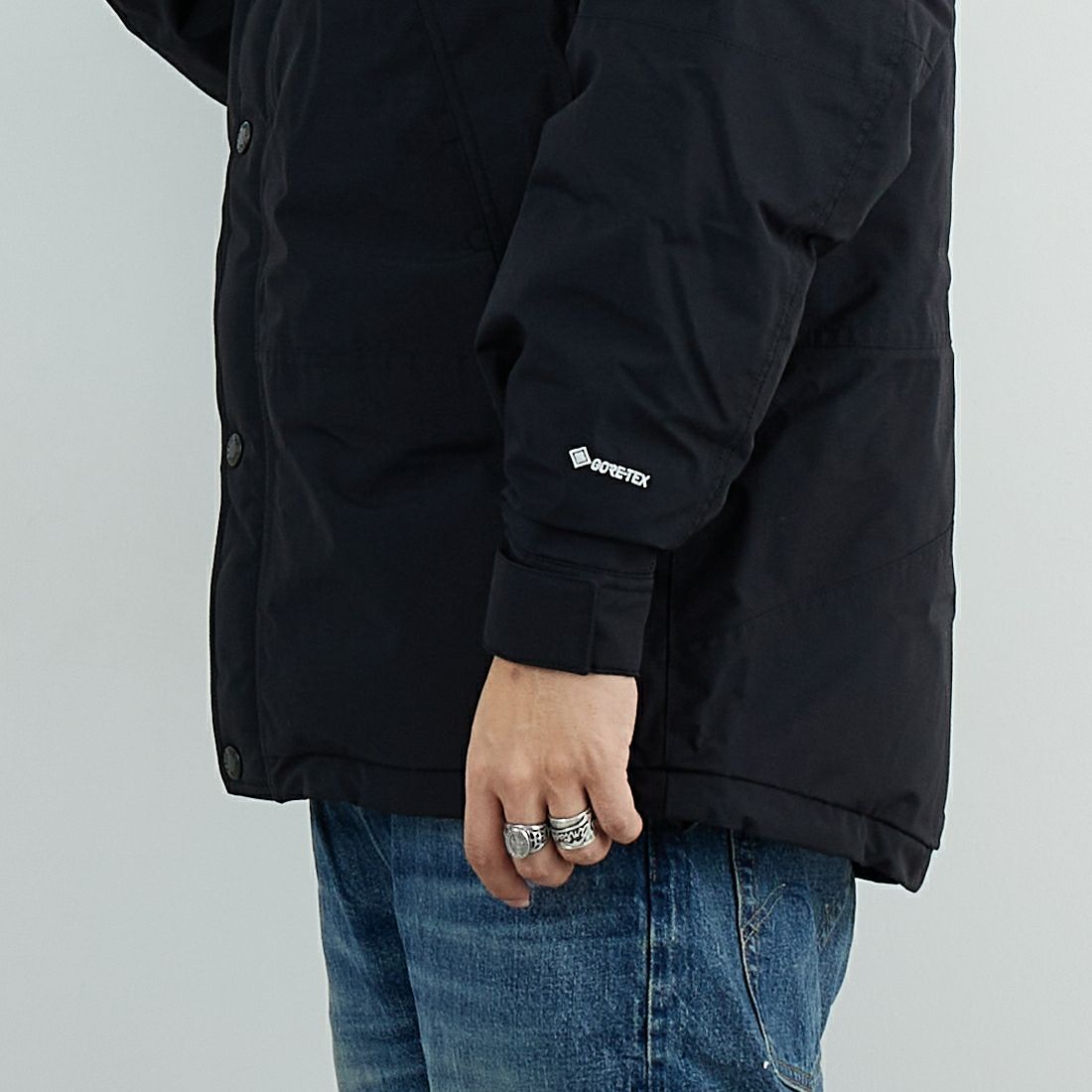 THE NORTH FACE [ザ ノースフェイス] マウンテンダウンジャケット [ND92549] K &&モデル身長：179cm 着用サイズ：L&&