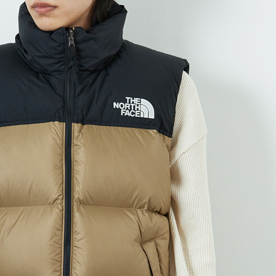 THE NORTH FACE [ザ ノースフェイス] ヌプシベスト [ND92557] CK &&モデル身長：179cm 着用サイズ：L&&