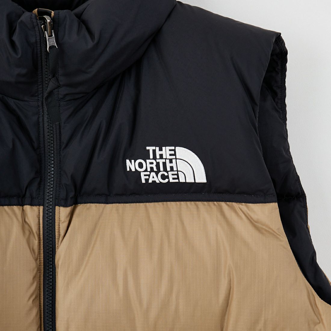 THE NORTH FACE [ザ ノースフェイス] ヌプシベスト [ND92557] CK
