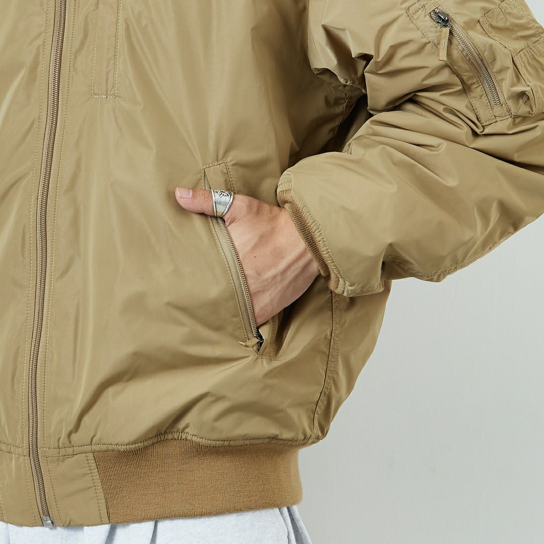 THE NORTH FACE [ザ ノースフェイス] インサレーションボンバージャケット [NY82552] CK &&モデル身長：179cm 着用サイズ：L&&