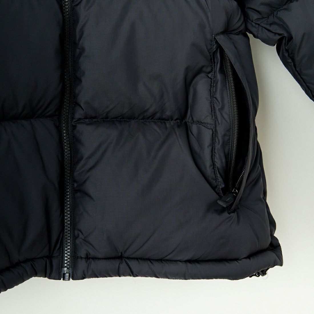 THE NORTH FACE [ザ ノースフェイス] ヌプシジャケット [ND92555] K