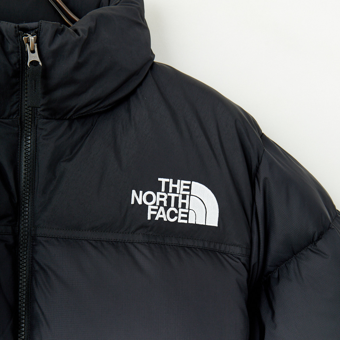 THE NORTH FACE [ザ ノースフェイス] ヌプシジャケット [ND92555] K