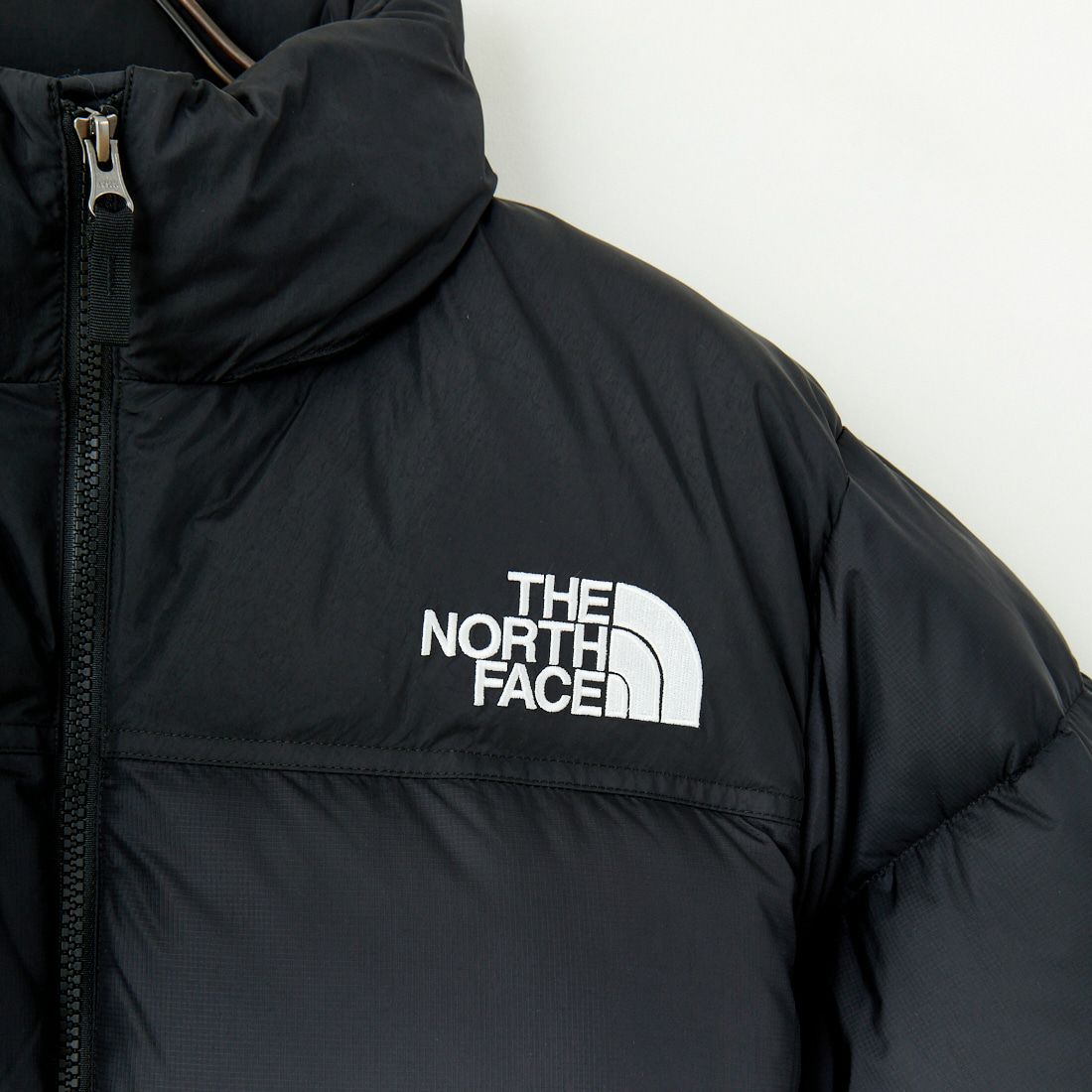 THE NORTH FACE [ザ ノースフェイス] ヌプシジャケット [ND92555] K