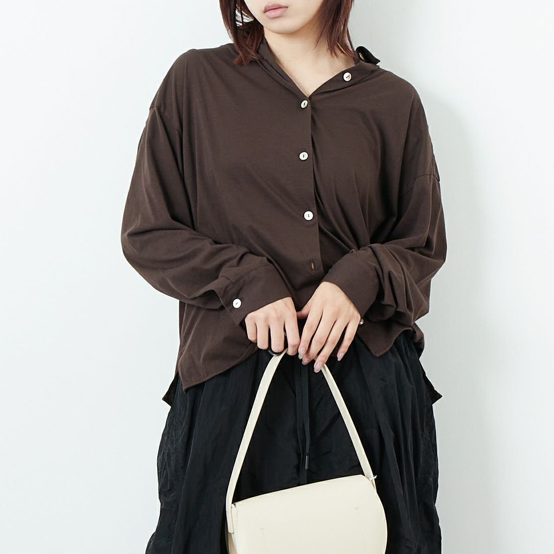 marmors [マルモア] ALBINI カットソーシャツ [0225301102] BROWN &&モデル身長：167cm 着用サイズ：36&&