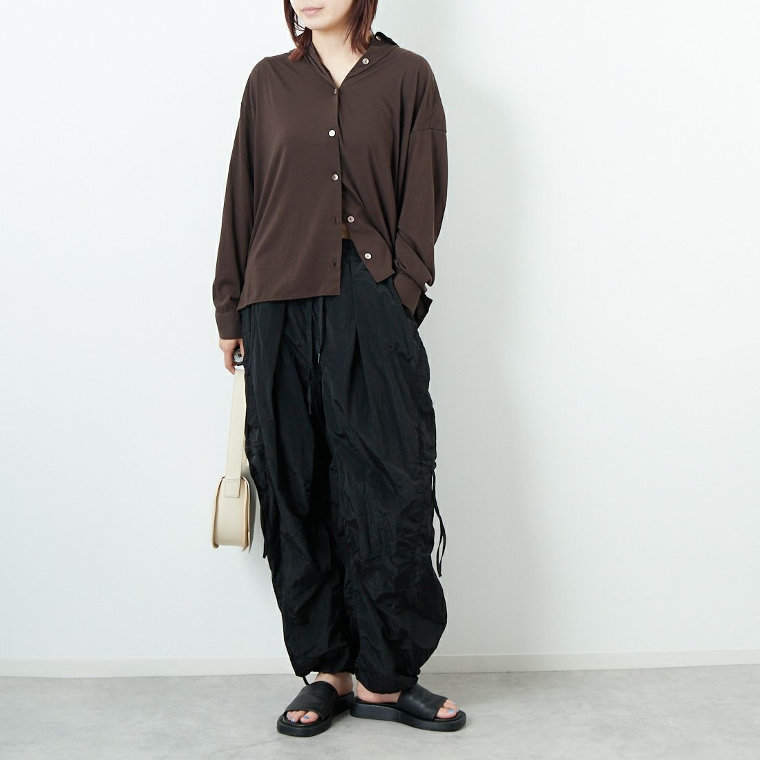 marmors [マルモア] ALBINI カットソーシャツ [0225301102] BROWN &&モデル身長：167cm 着用サイズ：36&&